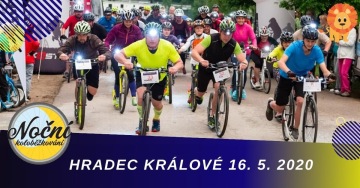 Noční koloběžkování - Hradec Králové